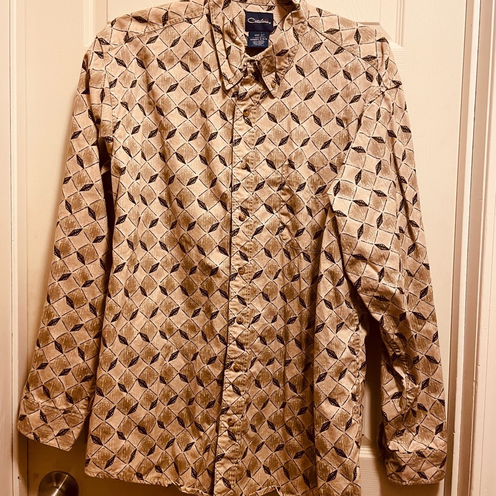 Catalina men’s extra large, tall dress shirt with leaves